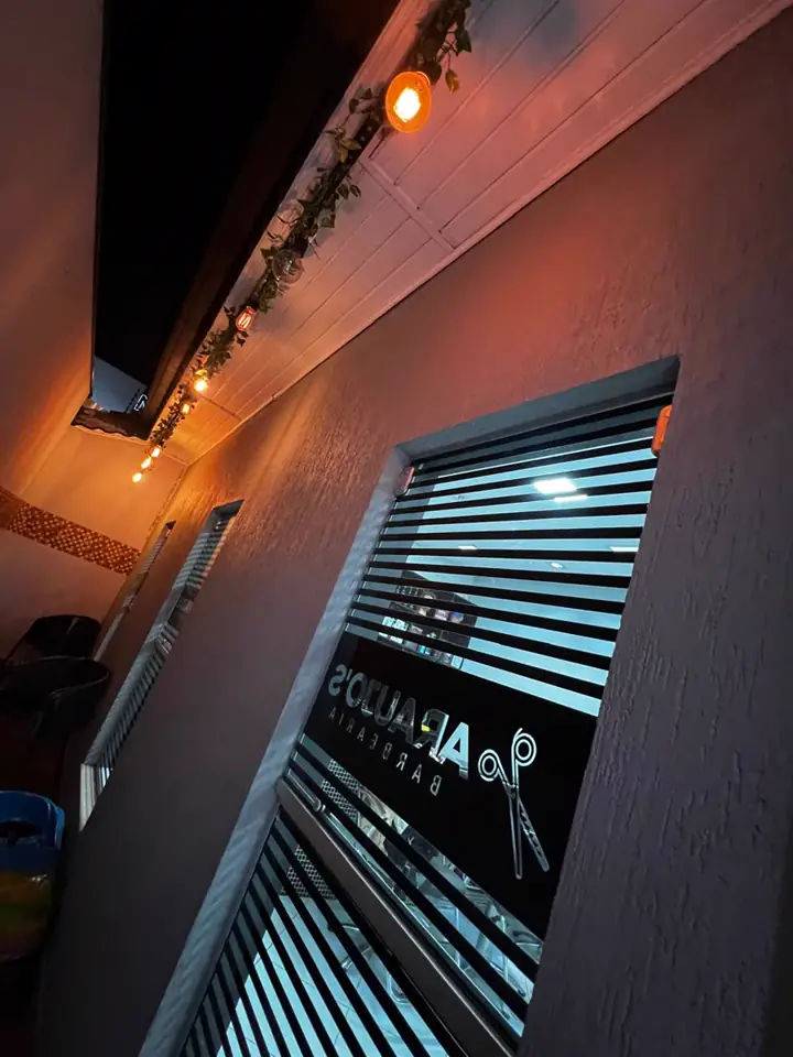 Porta de entrada iluminada
